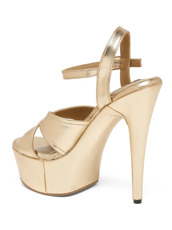 Gold_Synthetic_Leather_Block_Heels_Pumps_Sandal_For_Women_And_Girls