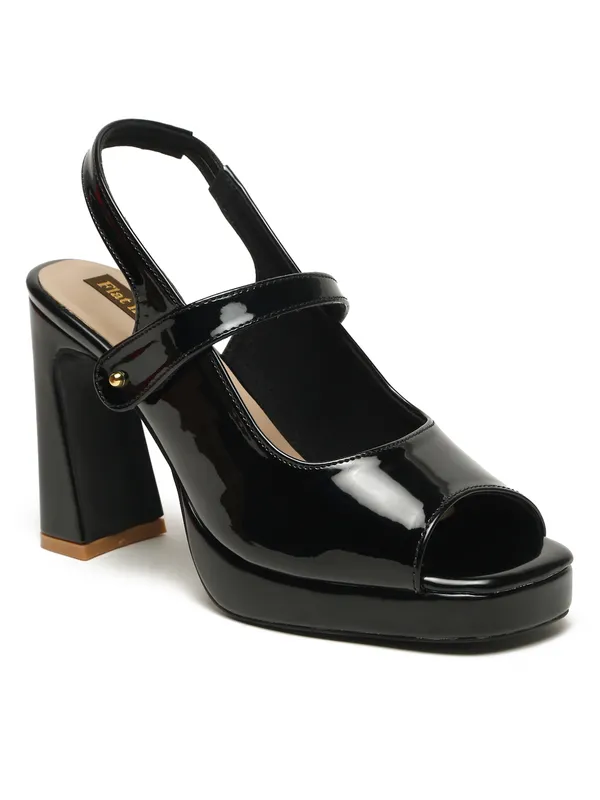 Black___Block_Sandals_For_Women