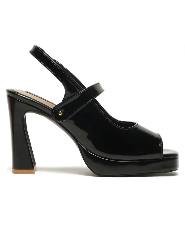 Black___Block_Sandals_For_Women