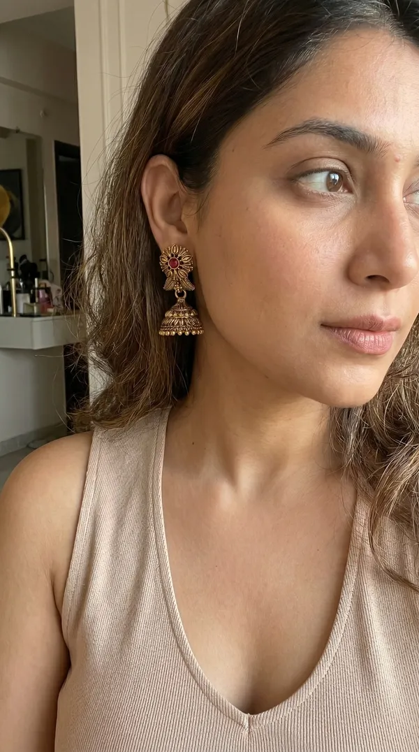 Gold_Plated_Traditional_Jhumka_Earrings