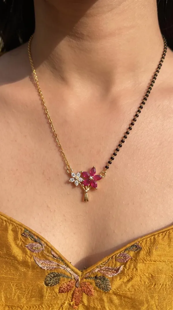 Pink_Petal_Dual-Tone_Mangalsutra