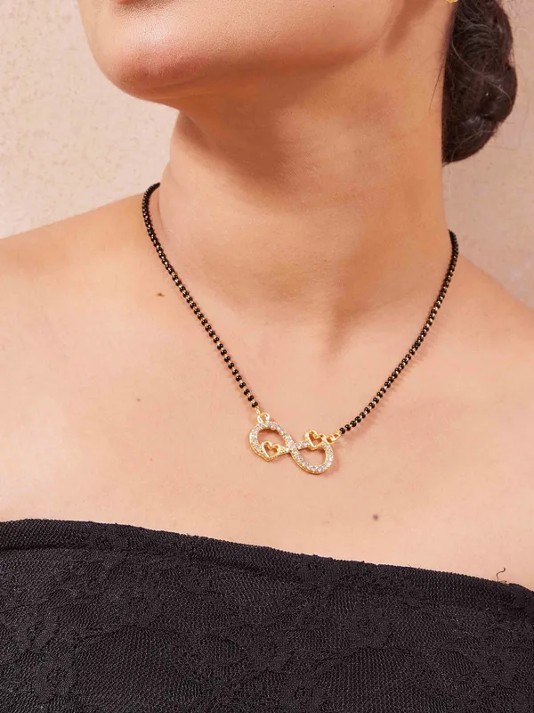 Rose_Gold_Mystic_Leaflet_Mangalsutra_For_Women