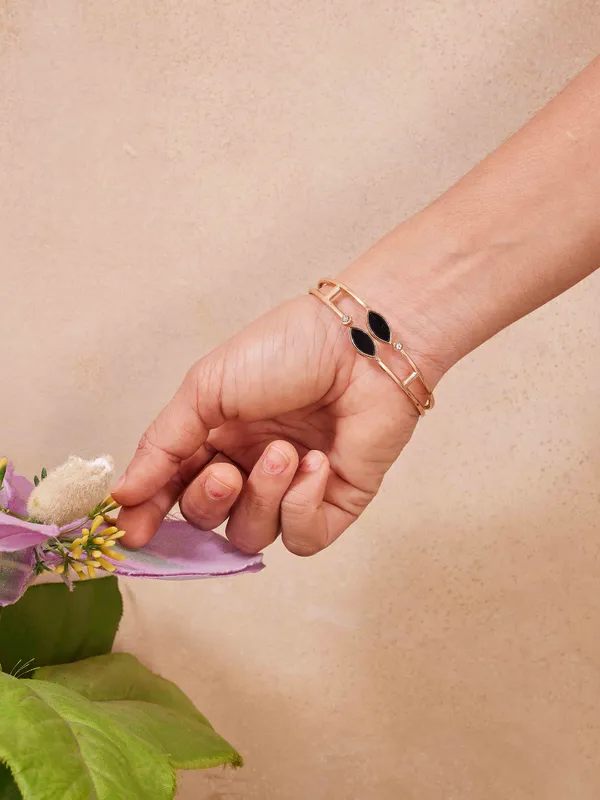 Rose_Gold_Twilight_Gold_Bracelet_For_Women