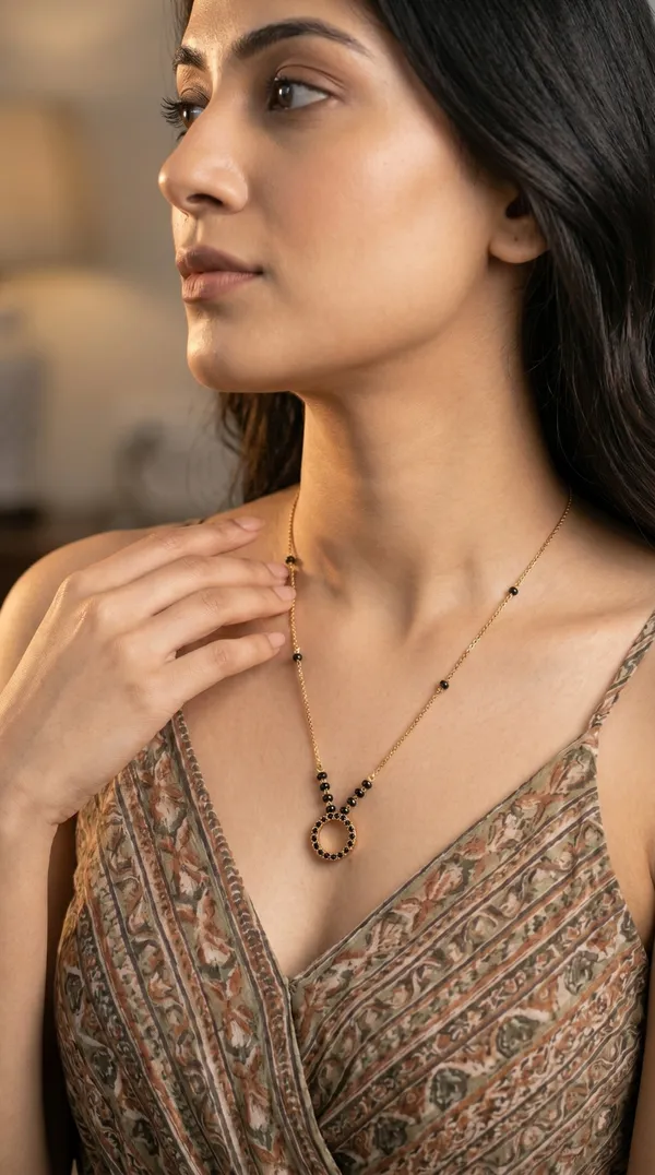 Gold_Plated_Square_Diamond_Pendant_Mangalsutra_with_Black_Beads_for_Women