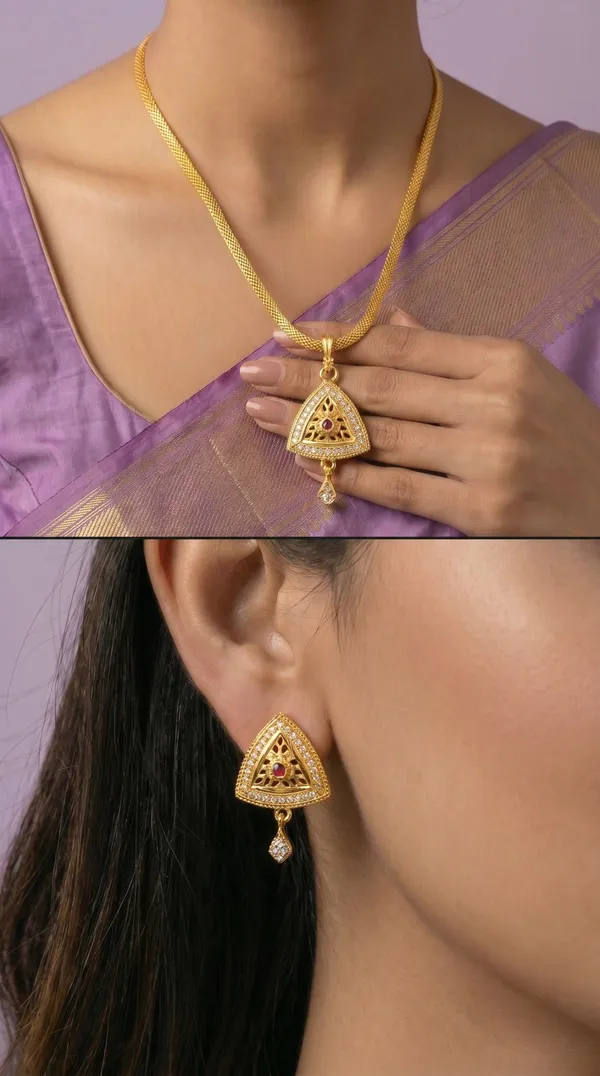 Micro_Gold_Plated_AD_Diamond_Studded_Fancy_Oval_Pendant_Set_with_Chain