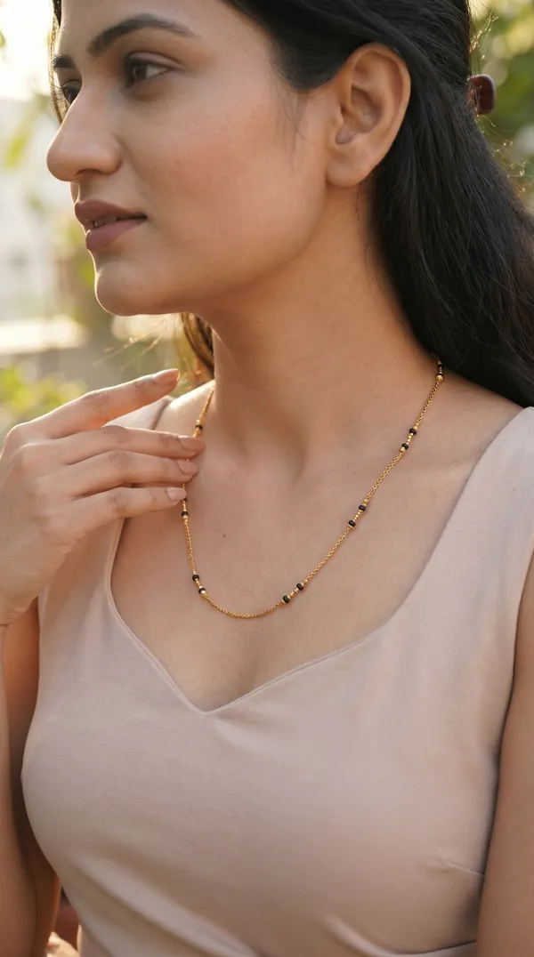 Gold_Plated_Square_Diamond_Pendant_Mangalsutra_with_Black_Beads_for_Women