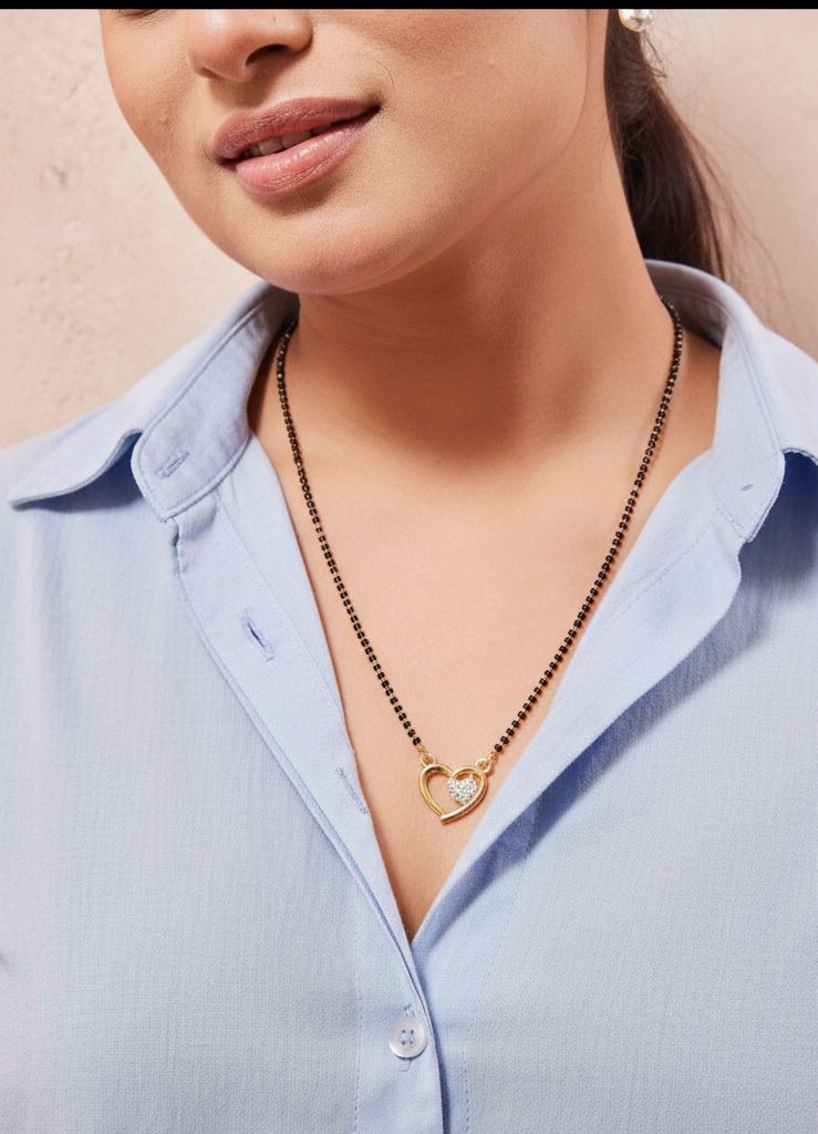 Rose_Gold_Mystic_Leaflet_Anti_Tarnish_Mangalsutra_For_Women