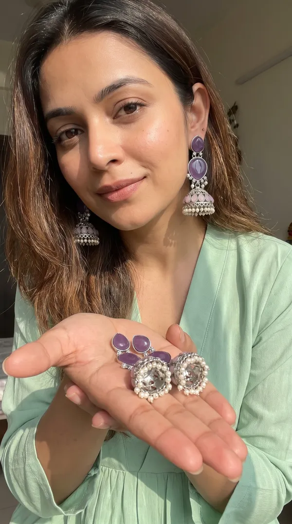 Handcrafted_Purple-Pink_Stone_Antique_Oxidised_Jhumka
