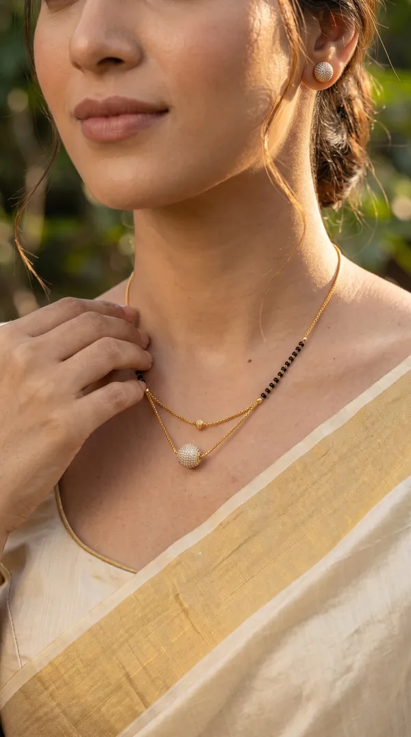 Dual_Layer_Black_Beaded_Gold_Chain_Necklace_with_Crystal_Sparkle_Pendant_for_Women
