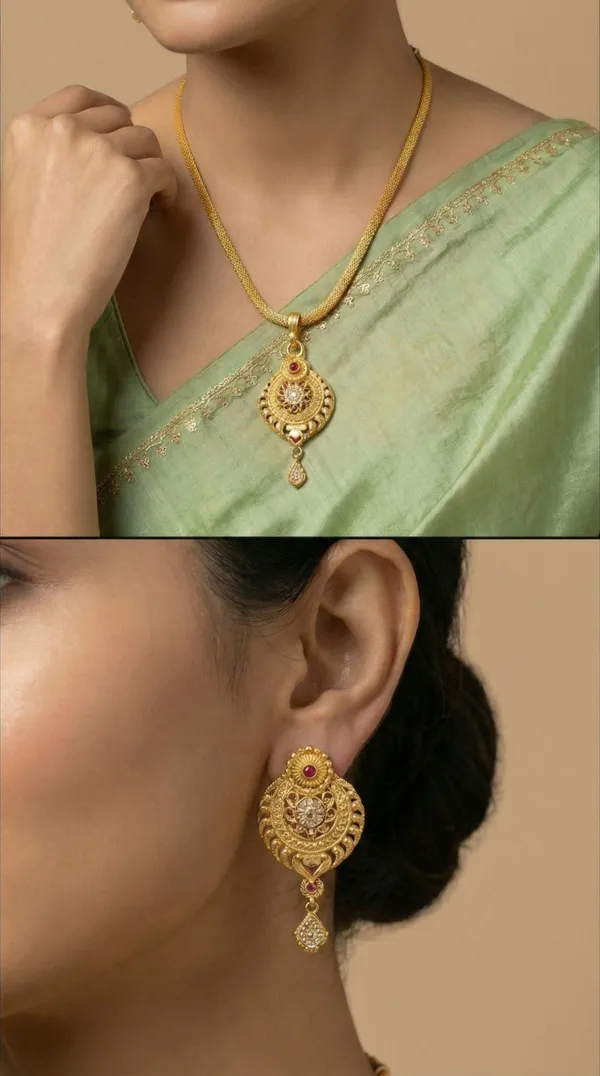 Micro_Gold_Plated_AD_Diamond_Studded_Fancy_Oval_Pendant_Set_with_Chain
