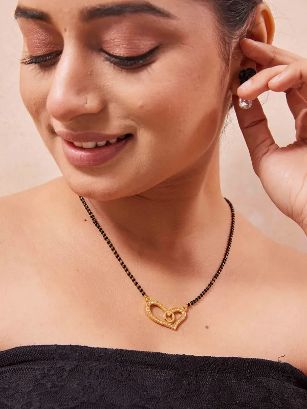 Rose_Gold_Mystic_Leaflet_Mangalsutra_For_Women