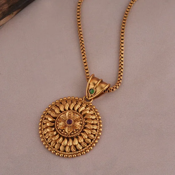 Micro_Gold_Plated_AD_Diamond_Studded_Fancy_Oval_Pendant_Set_with_Chain