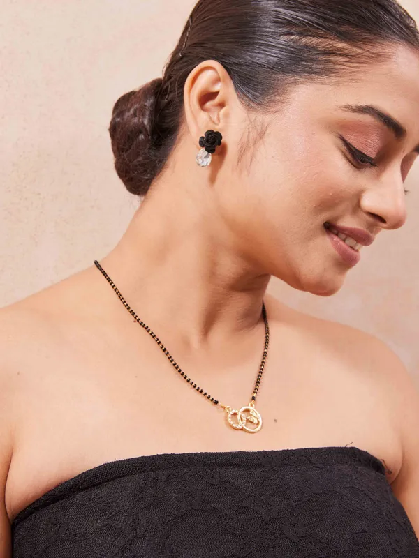 Rose_Gold_Mystic_Leaflet_Mangalsutra_For_Women
