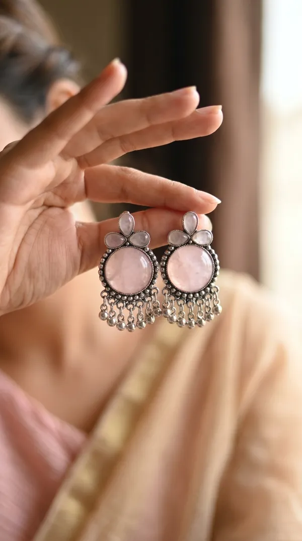 Elegant_Silver_Jhumka_Earrings_for_Women