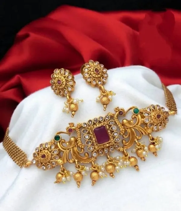 Antique_Gold_Ruby_Beads_Elephant_Design_Choker_Necklace_Set