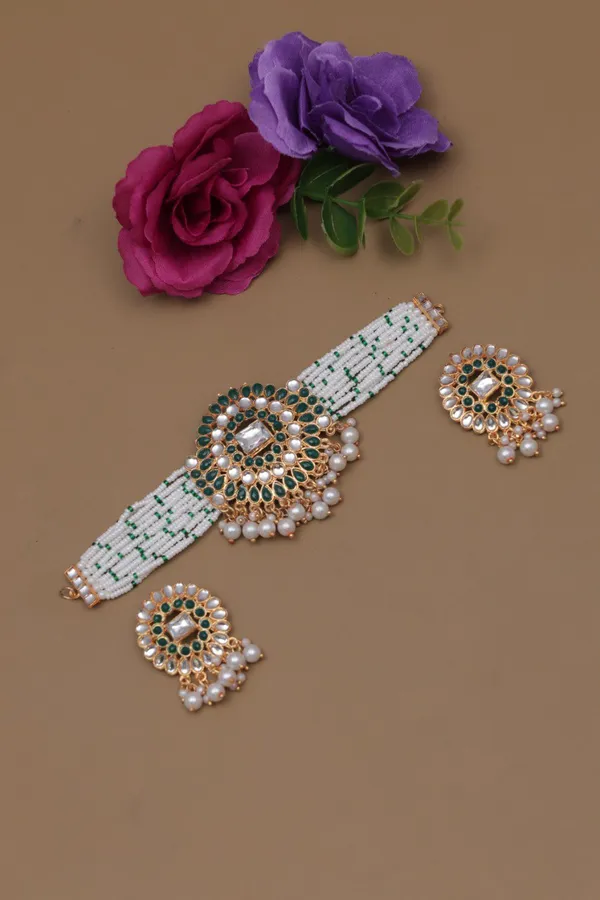 Green_Kundan_&_Pearl_Multi-Strand_Necklace_Set_with_Matching_Earrings