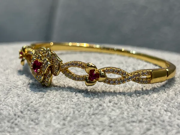 1____STORIE_TAYLOR_Ruby_Royale_Bracelet