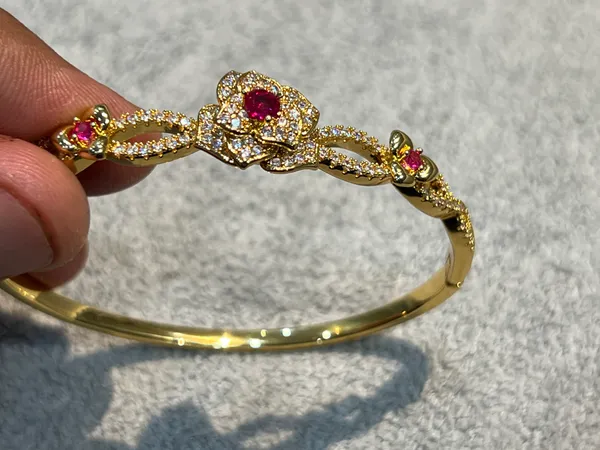 1____STORIE_TAYLOR_Ruby_Royale_Bracelet