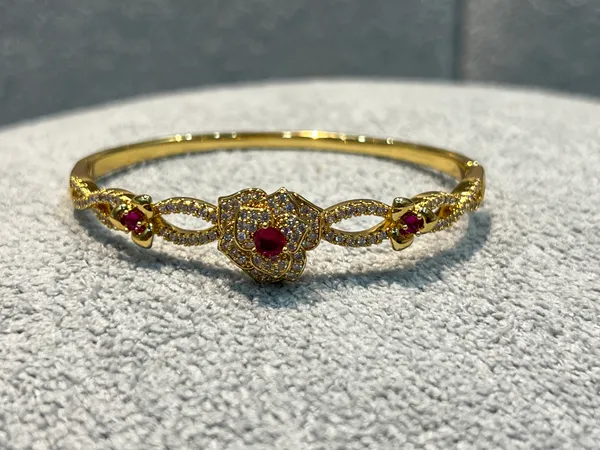 1____STORIE_TAYLOR_Ruby_Royale_Bracelet