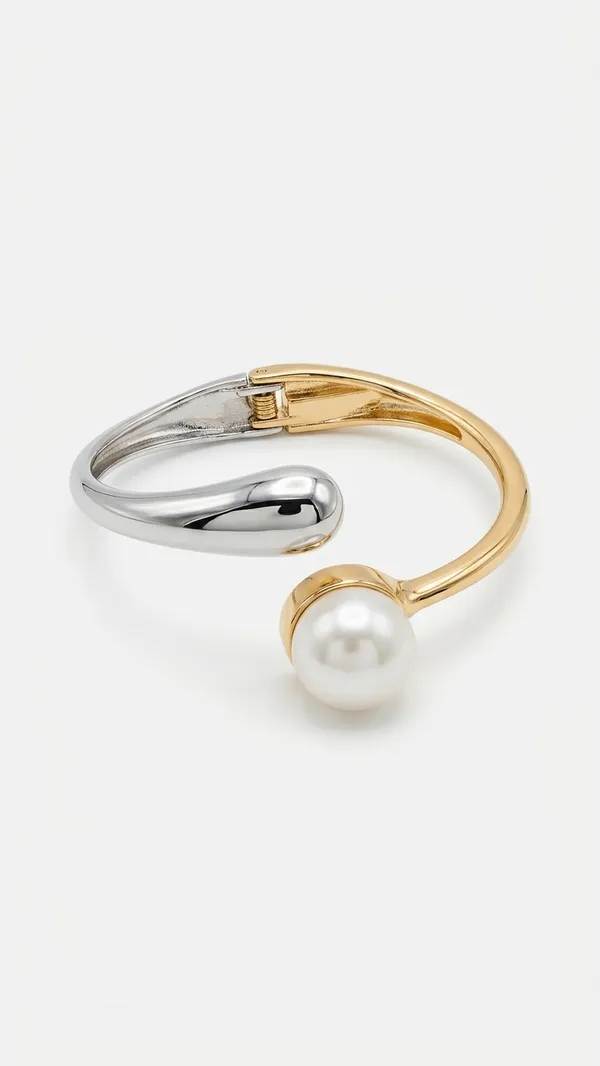Aura_Two-Tone_Hinged_Pearl_Bracelet