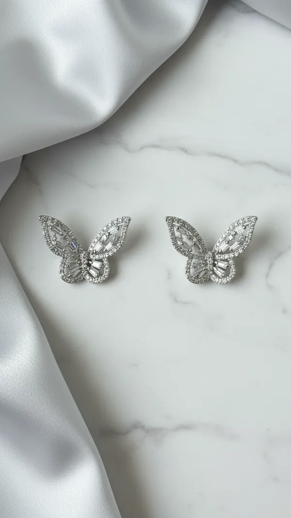 Elegant_Butterfly_Crystal_Stud_Earrings_