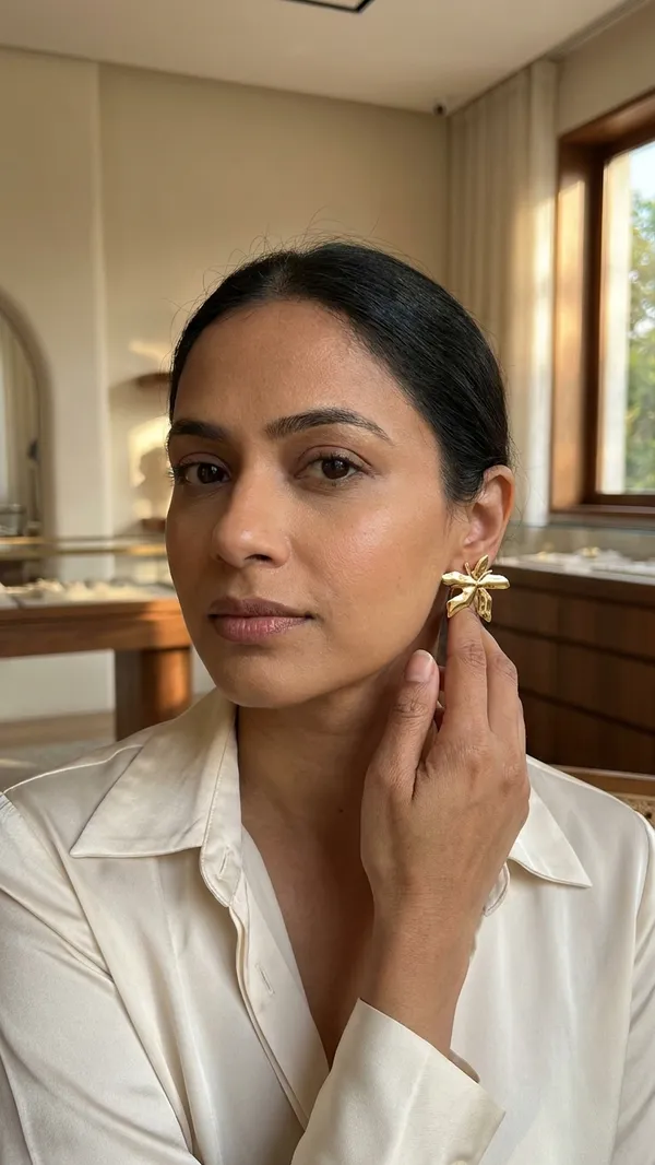 Gold-Tone_Abstract_Floral_Statement_Stud_Earrings_for_Women