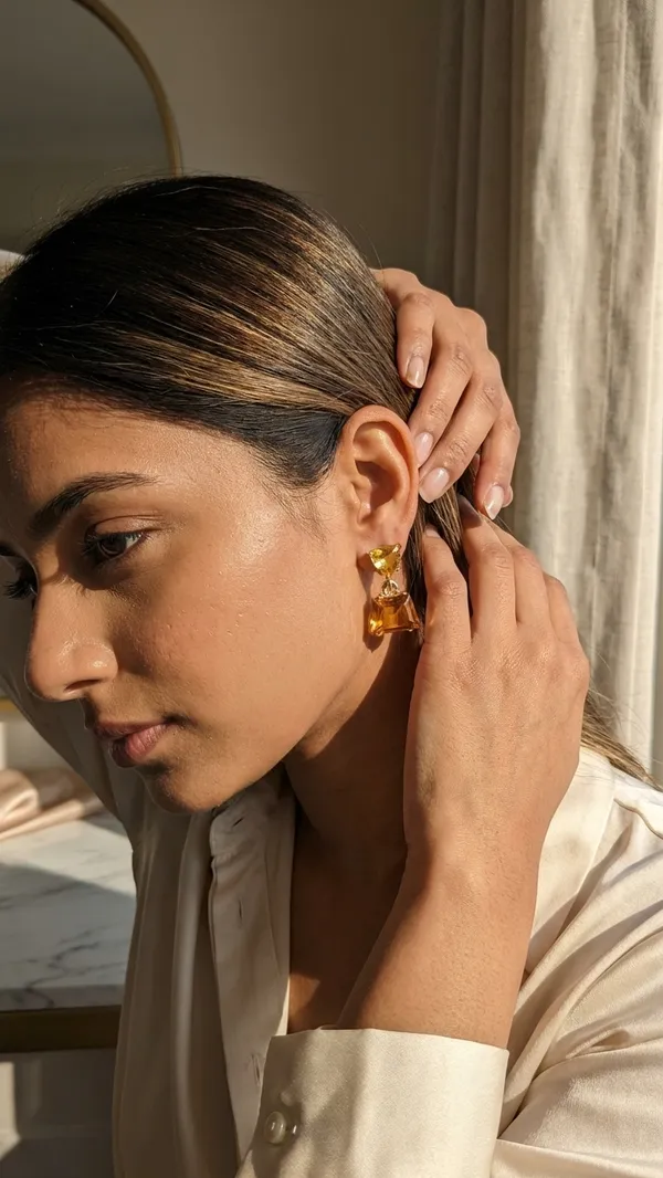 Golden_Amber_Drop_Earrings