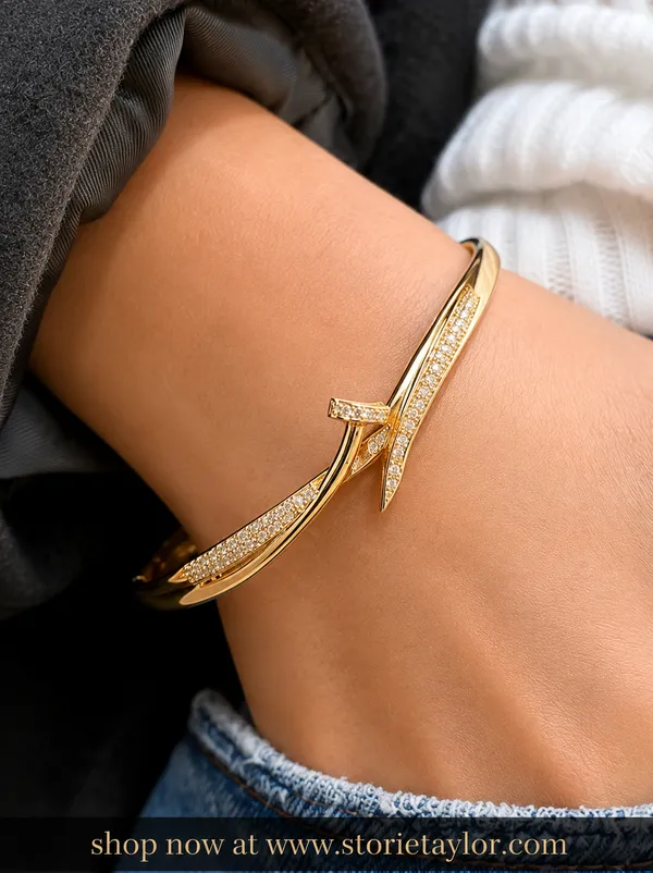 Luxe_Nail_Spark_Bracelet