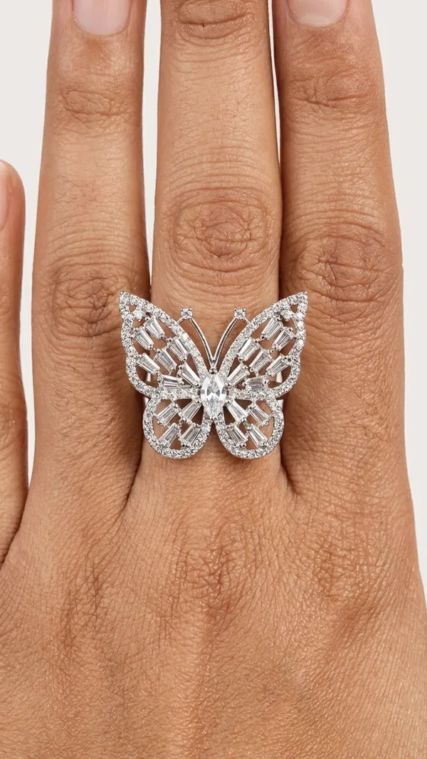 Luxury_Silver-Finish_Butterfly_Statement_Ring_-_Adjustable_&_Anti-Tarnish