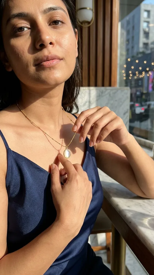 Minimalist_charm_with_a_touch_of_elegance._✨_Meet_your_new_everyday_favorite.