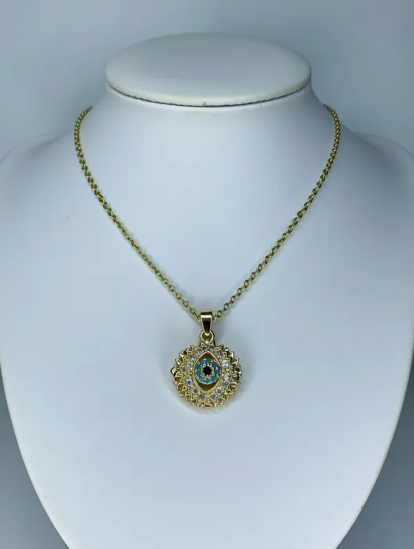 Green_Metal_With_Stone_Pendant_For_Women