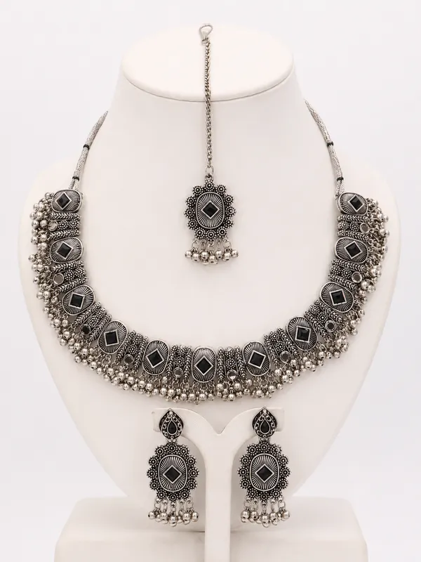 Oxidised_Silver_Plated_Traditional_Necklace_Set_with_Earrings_&_Maang_Tikka_|_Ethnic_Tribal_Jewelry_Set_for_Women