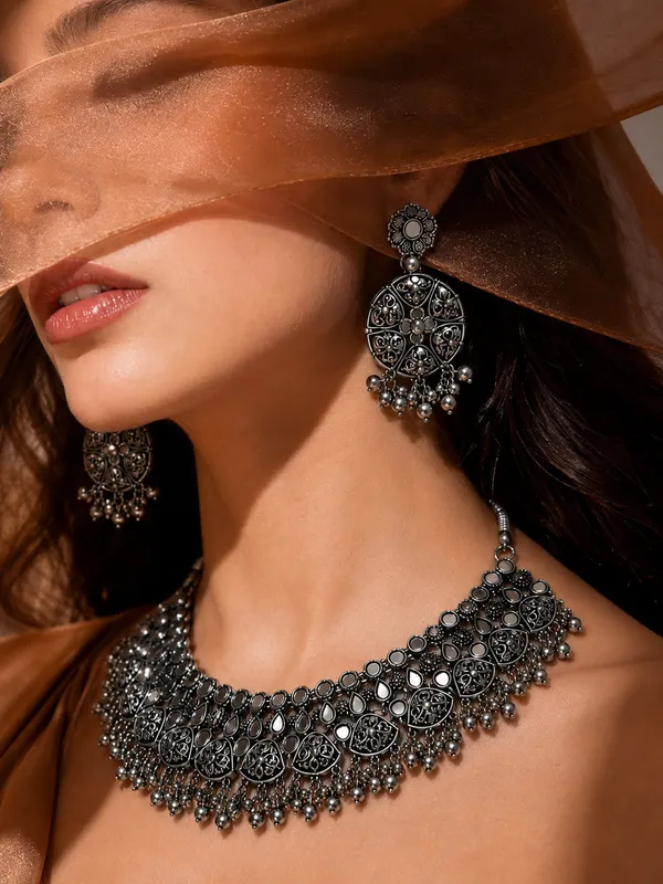 Premium_Oxidised_Silver_Mirror_Choker_Necklace_Set_with_Matching_Earrings_&_Maang_Tikka_for_Women_|_Traditional_Ethnic_Jewellery_Set