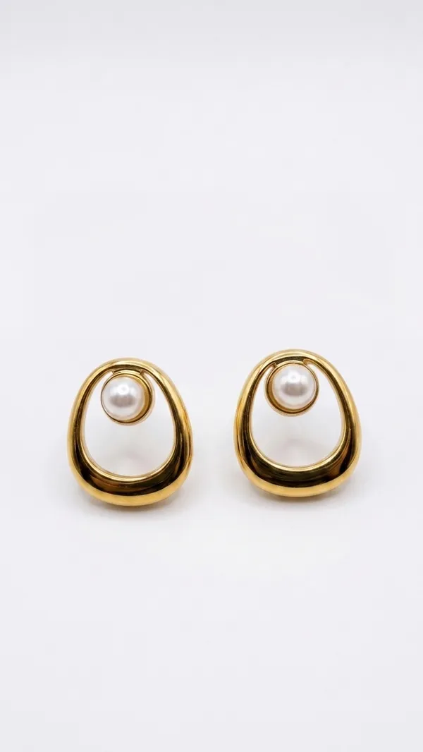 Premium_Pearl_Geometric_Stud_Earrings_for_Women_|_Gold_Plated_Minimalist_Earrings