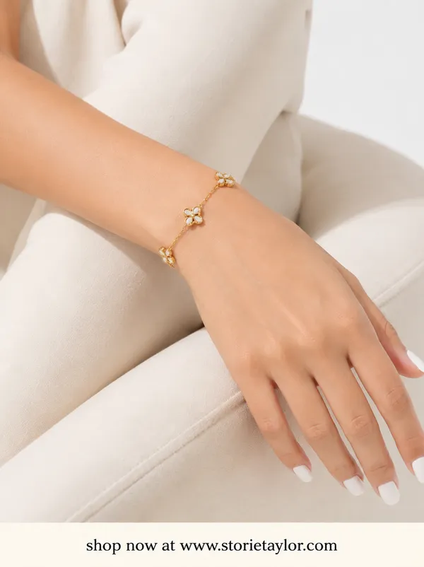 STORIE_TAYLOR_Gold_Plated_Clover_Charm_Bracelet_for_Women_&_Girls_|_Adjustable_Minimal_Chain_Bracelet_|_Premium_Fashion_Jewellery