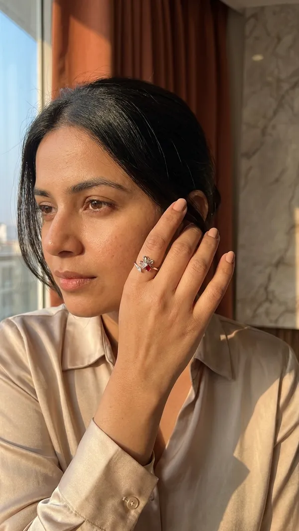 Silver-Plated_Butterfly_Open_Bypass_Ring_-_Multi-Color_Marquise_Crystal_Adjustable_Ring_for_Women