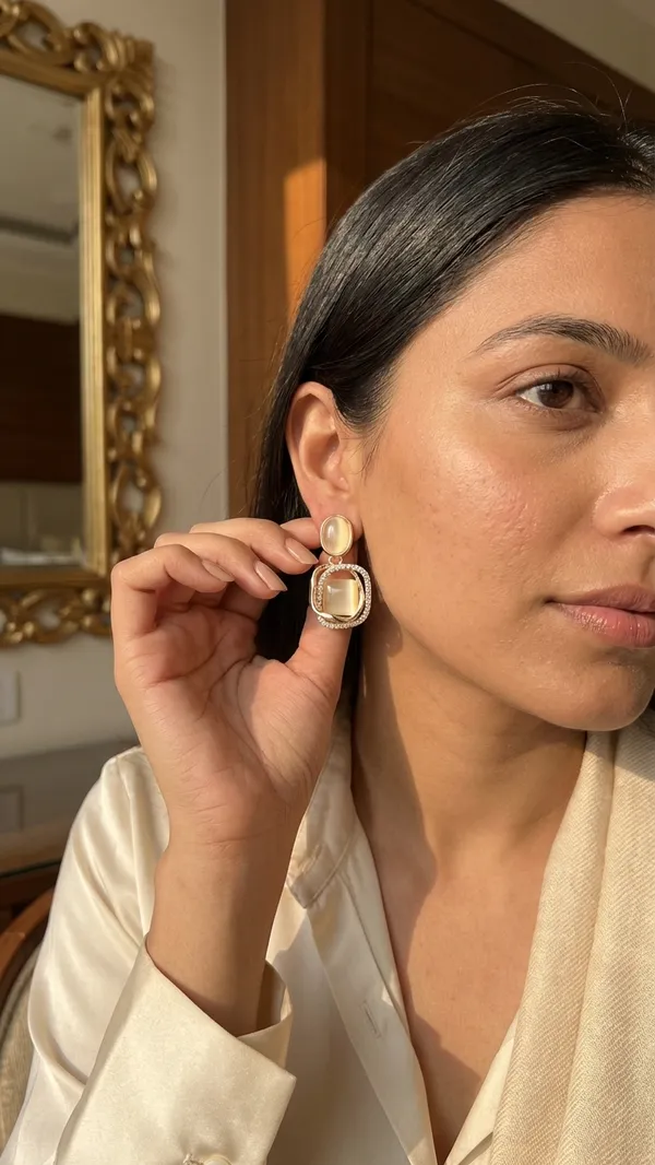 Storie_Taylor_Luxury_Cat's_Eye_Geometric_Drop_Earrings_-_Gold-Plated_Statement_Jewelry.