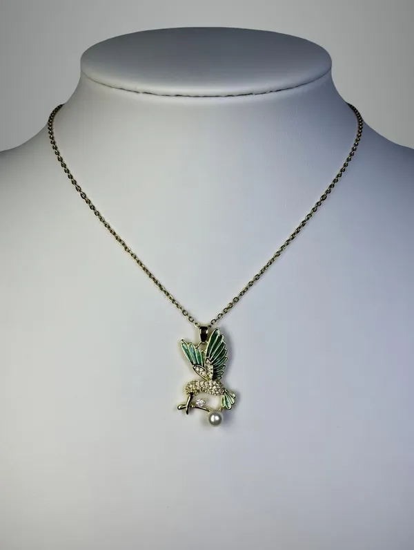 Green_Metal_Enamel_Pearl_Crystal_Pendant_For_Women