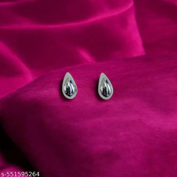 Elegant_Teardrop_Earrings_|_Silver_Finish