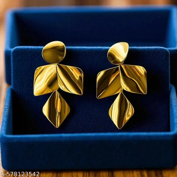 Bold_Golden_Statement_Earrings_For_Women_And_Girls