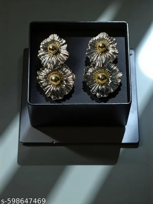 Elegant_Dual_Flower_Design_Stud_Earrings_|_Silver_And_Gold_Plated