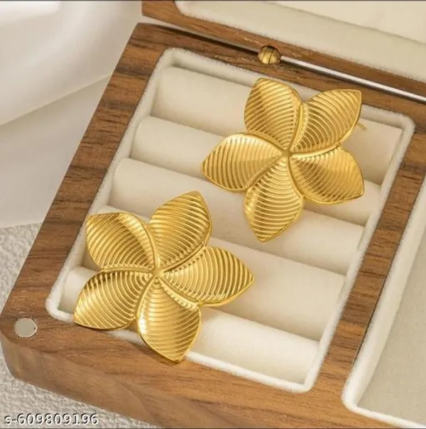 Elegant_Gold_Plated_Floral_Earrings_For_Women_And_Girls