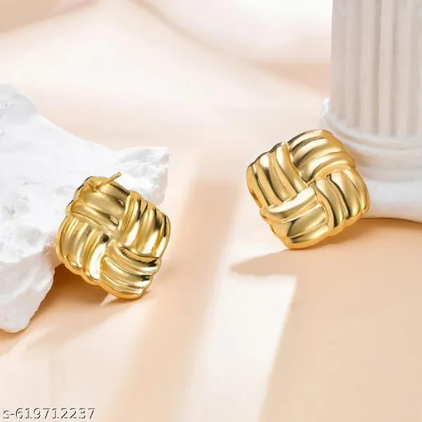 Elegant_Gold_Toned_Woven_Square_Stud_Earrings|_Anti_Tarnish