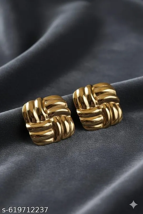Elegant_Gold_Toned_Woven_Square_Stud_Earrings|_Anti_Tarnish