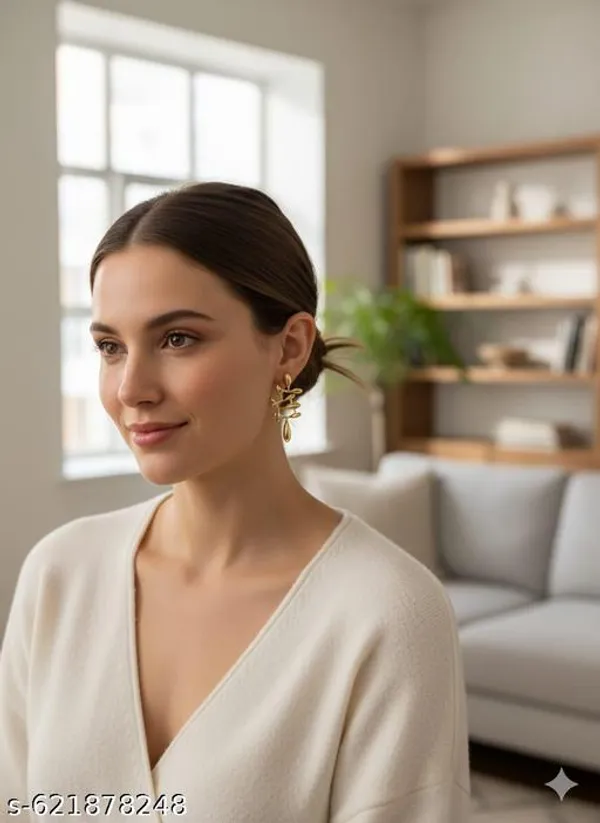 Stylish_Abstract_Droplet_Design_Earrings_|_Elegant_Gold_Finish