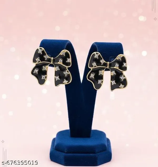 Elegant_Black_Bow_Stud_Earrings_With_Golden_Border