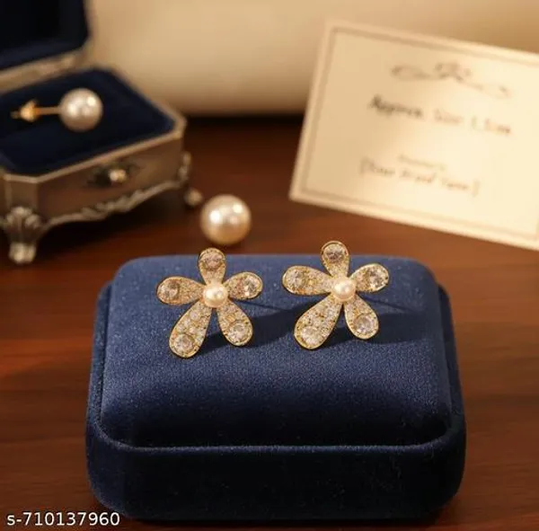 Trendy_Floral_Pearl_Stud_Earrings_For_Women_And_Girls