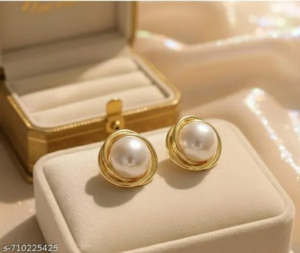Gold_Finish_Pearl_Stud_Earrings_|_Elegant_Round_Pearl_Design