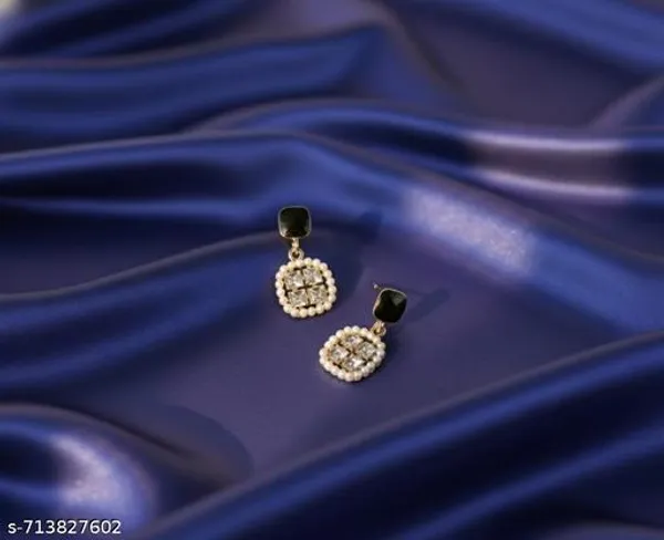Pearl_Studded_Square_Drop_Earrings_With_Crystal_Detailing