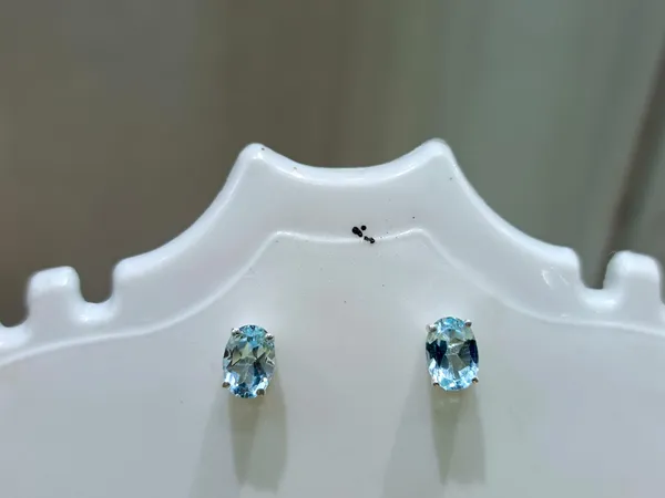 925_Silver_Jewellery_Blue_Topaz_Silver_Oval_Stud_Earrings_For_Women